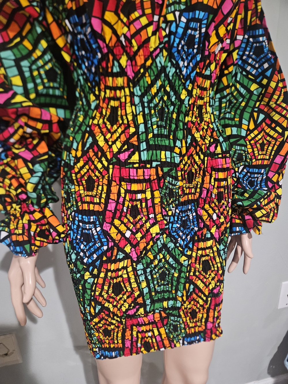 Awelana Tibori NWT Off Shoulder Smocked Mini Dress Colorful Mosaic Print - Picture 6 of 16